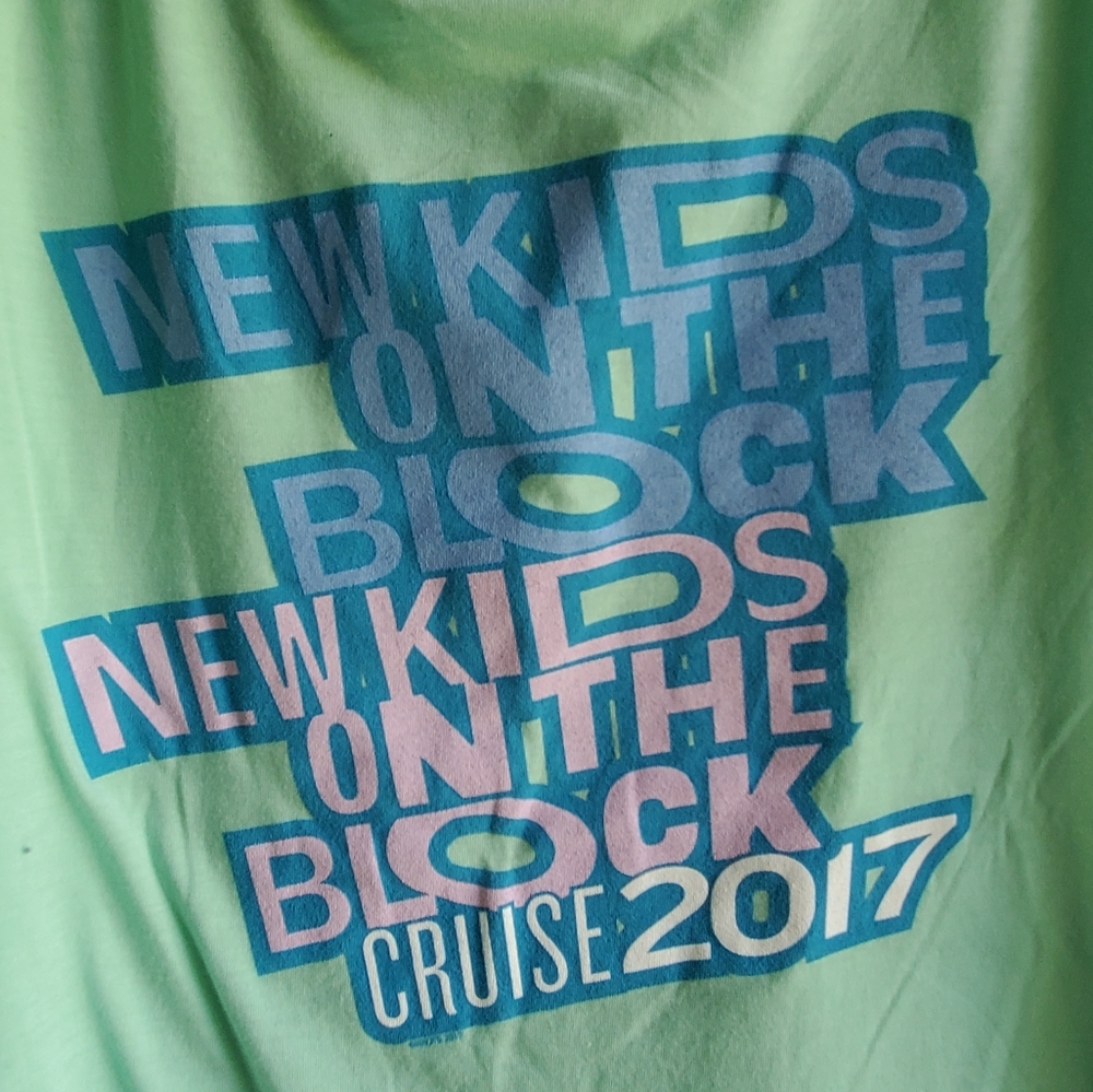 New Kids on the Block cruise 2017 t-shirt size L